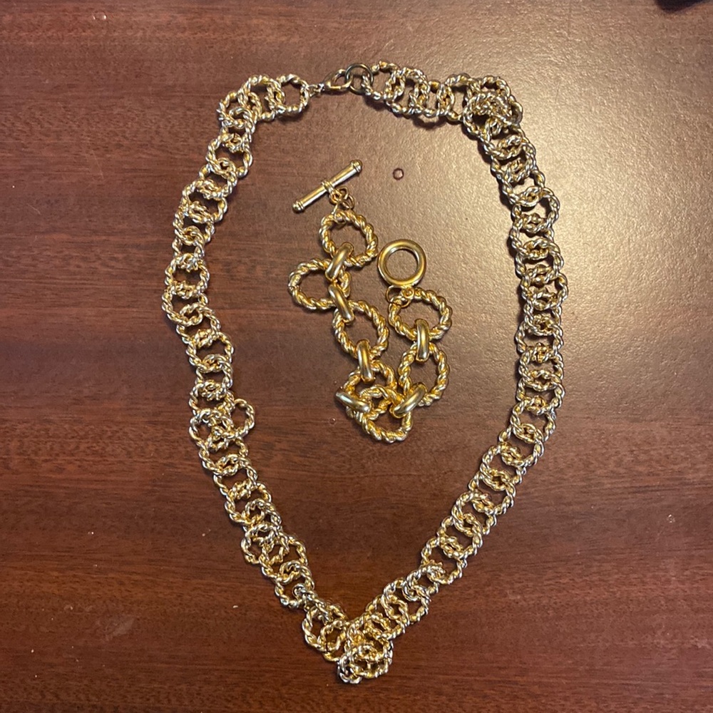 Golden necklace and bracelet set